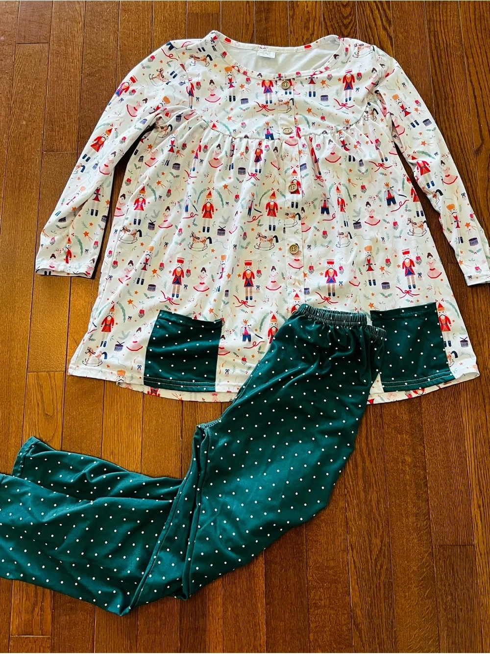Girls' Green Nutcracker Print Holiday Set